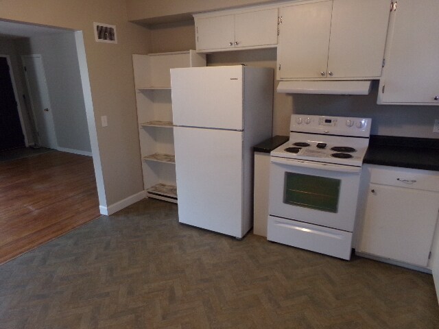 Building Photo - 4500 L St