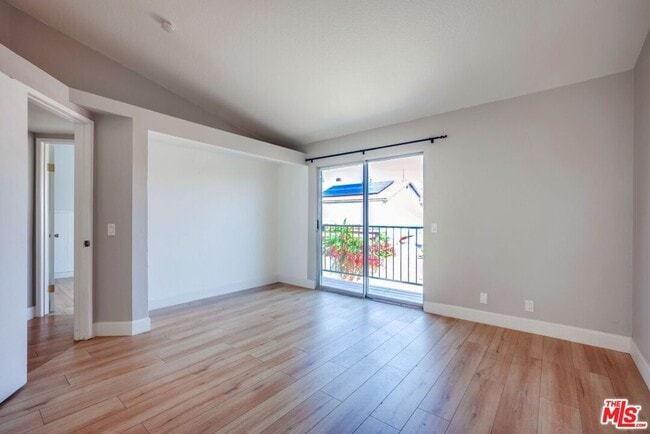 Building Photo - 13088 Tonikan Dr