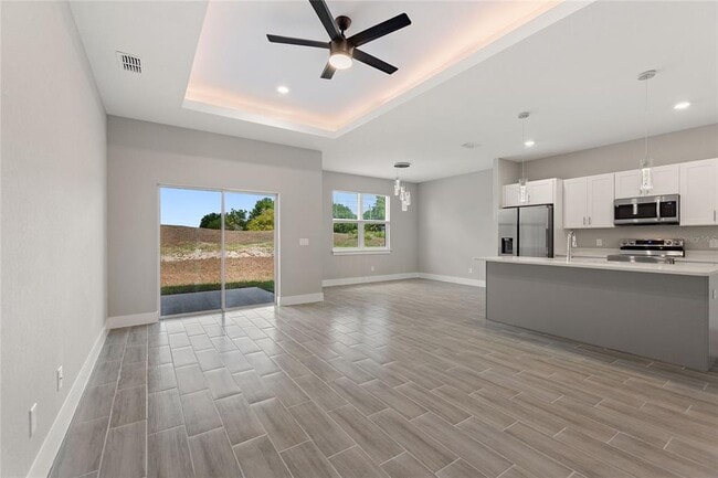 Building Photo - 149 Golf Aire Blvd