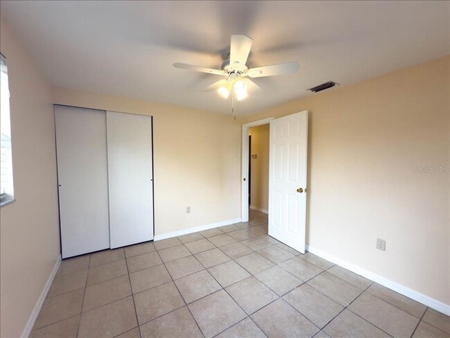 Building Photo - 11432 Poplin Ave