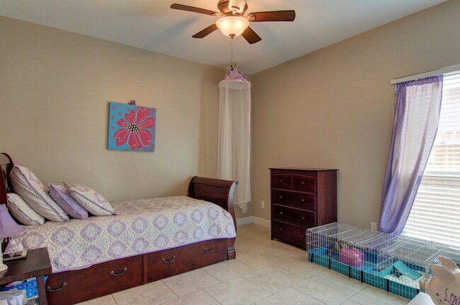 Building Photo - 3917 Giants Drive