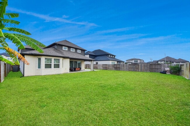 Building Photo - 10018 Knollwood Ln