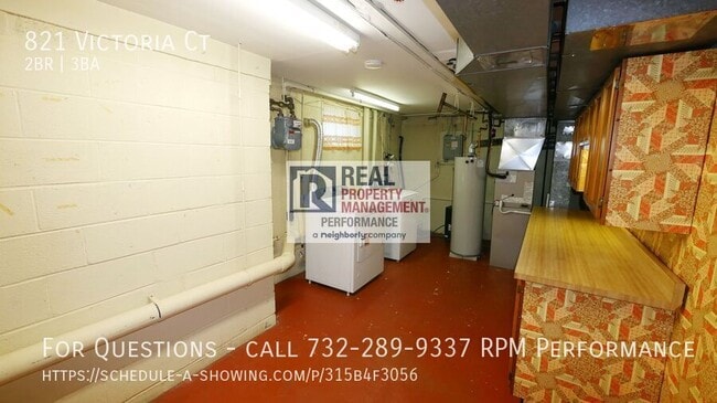 Building Photo - 821 Victoria Ct