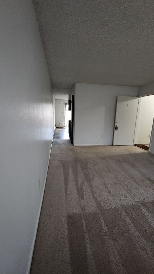 Building Photo - 12th5301 (KC-AM)