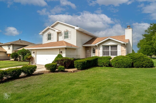 Primary Photo - 1409 Gilray Dr