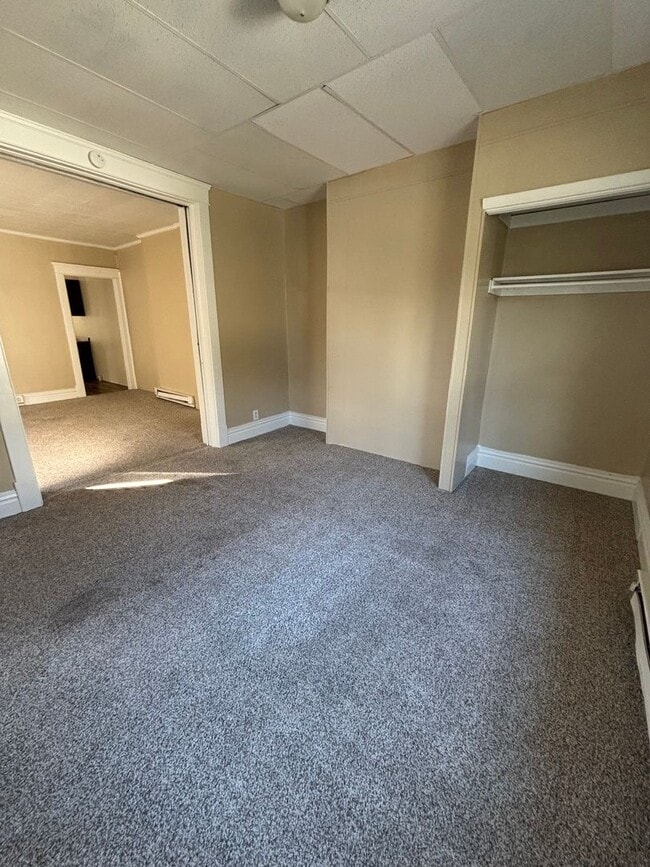 Building Photo - One Level Living