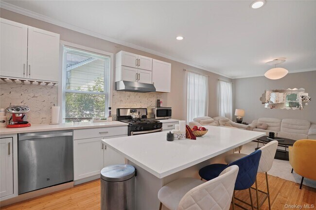 Building Photo - 55 Ramsey Ave