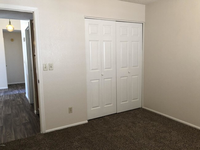 Building Photo - 5533 W Cholla St