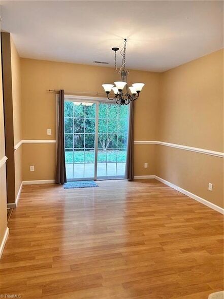 Building Photo - 7807 Braefield Dr