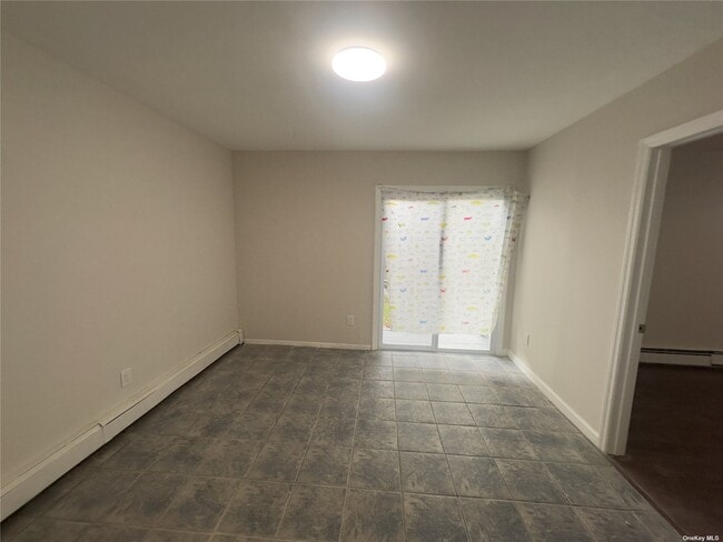 Building Photo - 26 Adams St