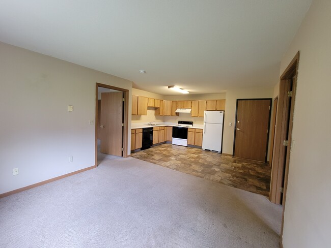 Building Photo - 8th & 8th Apartments