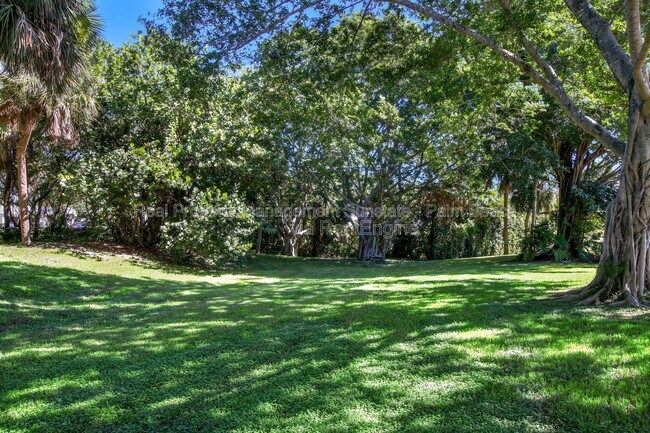 Building Photo - 3143 Kingswood Terrace