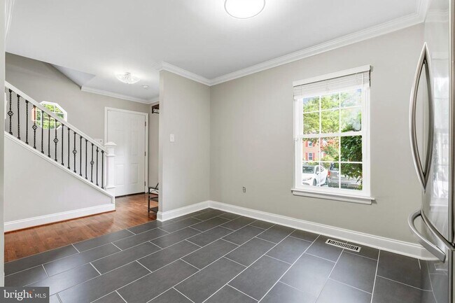 Building Photo - 6410 Blarney Stone Ct