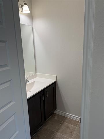 Building Photo - 409 Saddle Ln