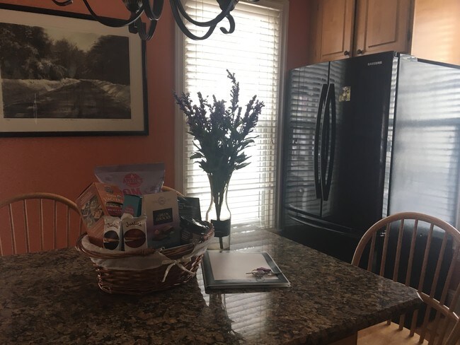 Building Photo - 57 George St