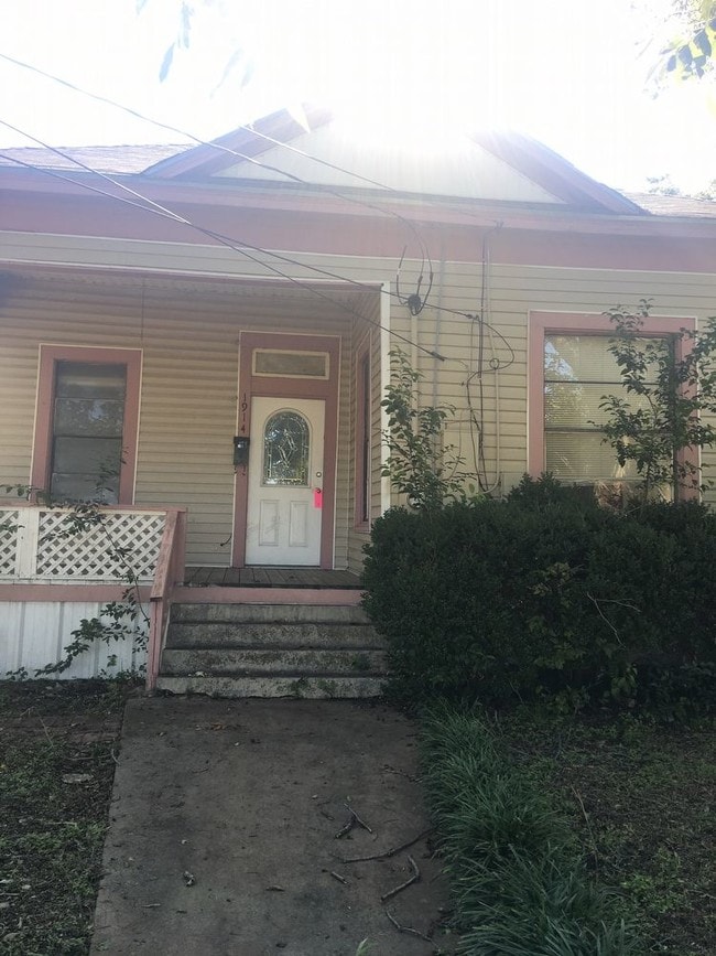 Building Photo - 1914 Webster