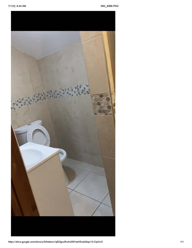 Building Photo - 212 Port Ave