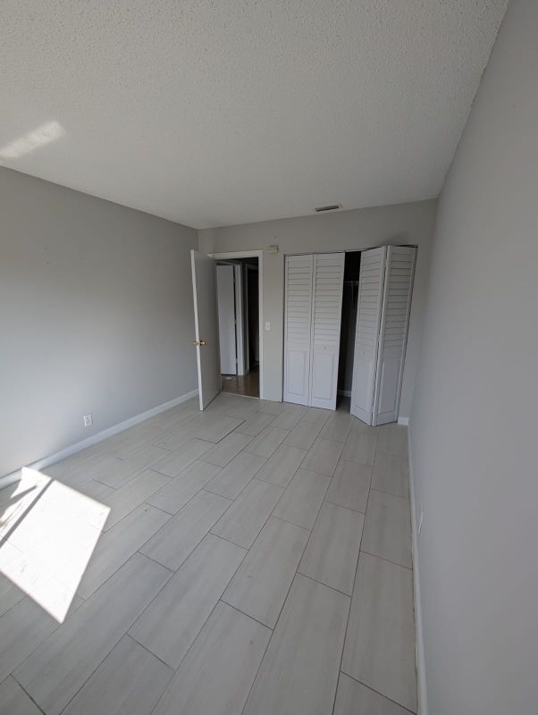 Building Photo - 4755 Orleans Ct