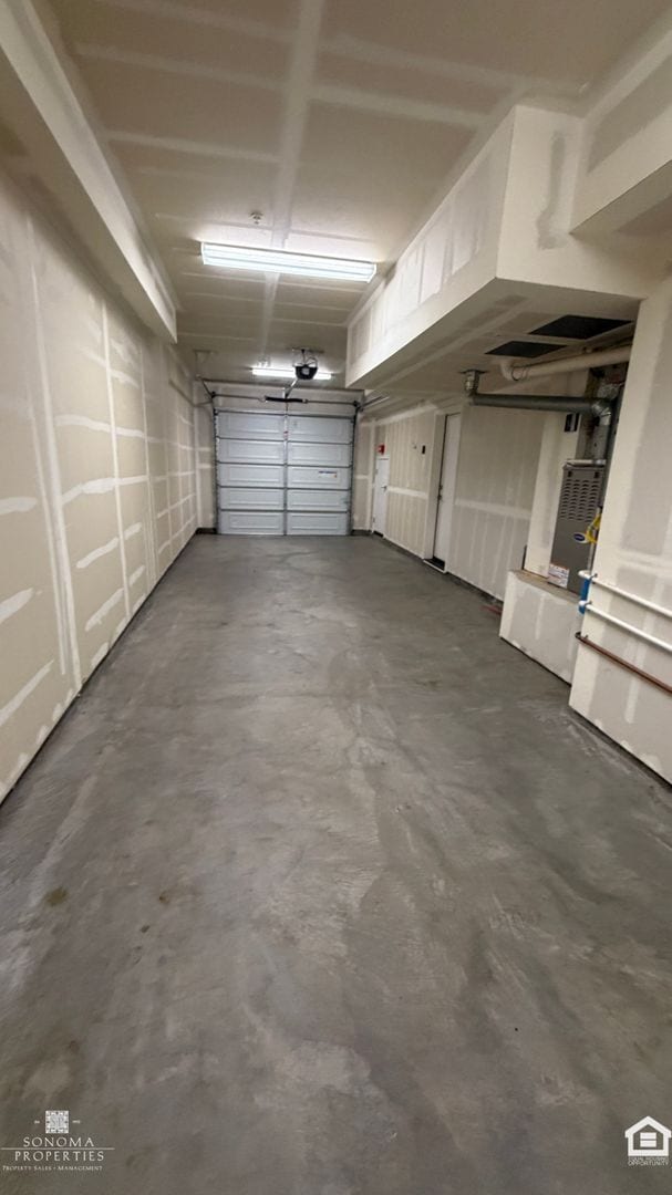 Building Photo - Modern 3-Story Living in Santa Rosa - Available Now!