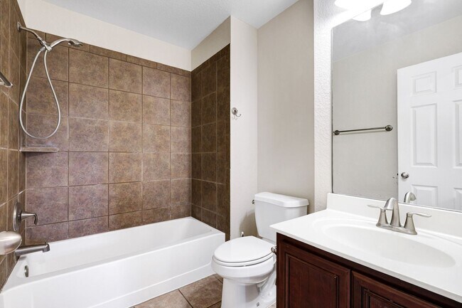 Building Photo - 10410 Weser Ln