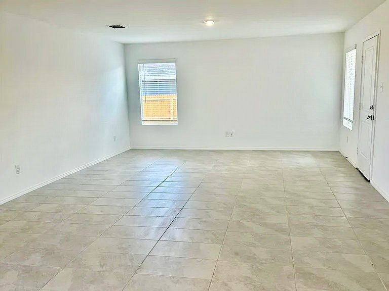 Building Photo - 1707 Temper Ln