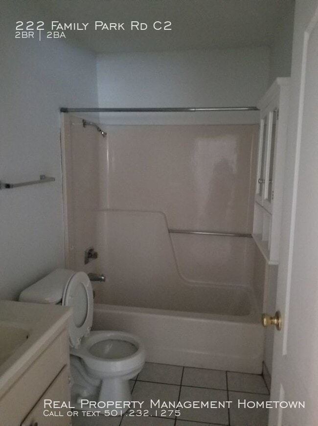 Building Photo - 222 Family Park Rd