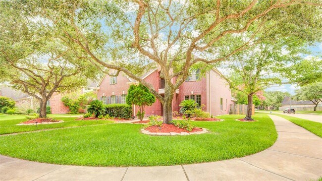 Building Photo - 22315 Claysprings Ln