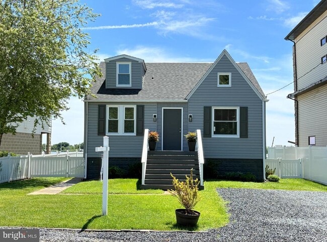 Building Photo - 9135 Cuckold Point Rd