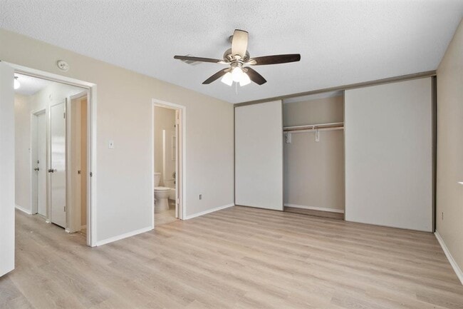 Building Photo - 23302 Summer Pine Dr