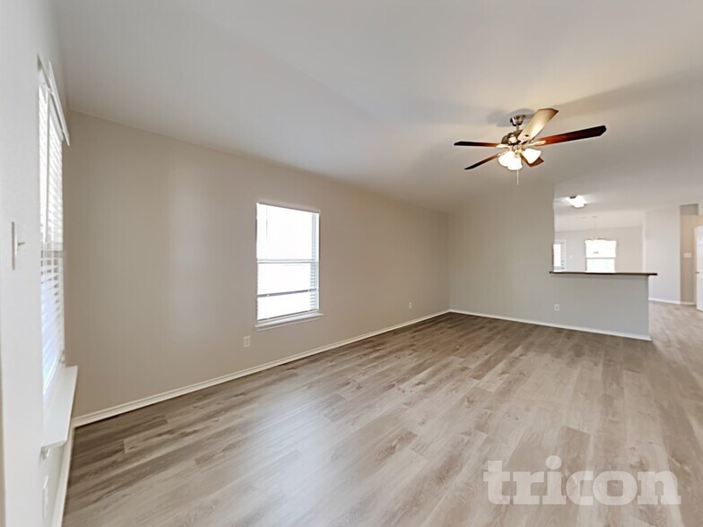 Building Photo - 209 Brahma Way