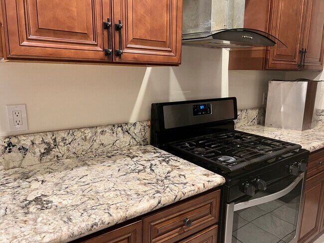 Building Photo - 4739 W 161st St