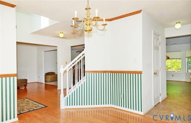 Building Photo - 3920 Pine Bluff Ct