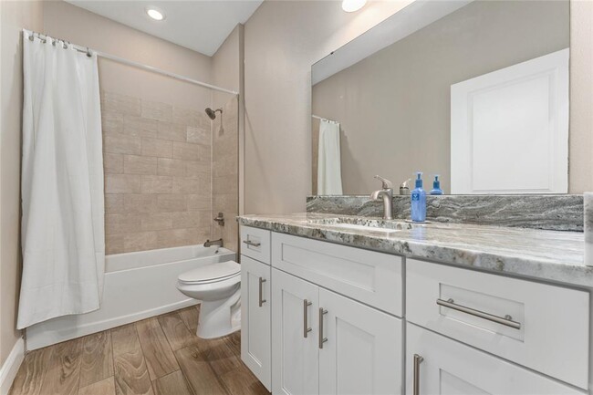 Building Photo - 56 Orchid Ct