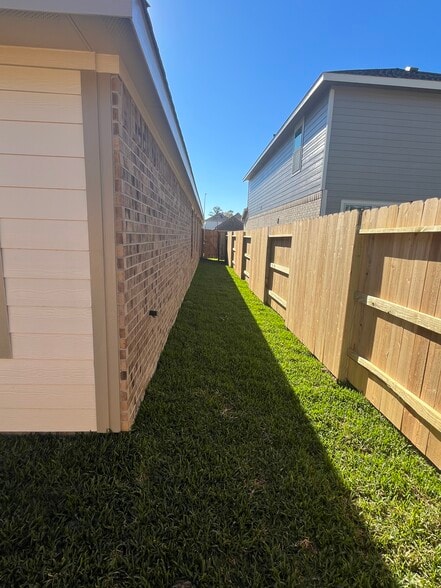 Building Photo - 1954 Foxtail Creek Ct