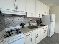 Building Photo - 1 Bed 1 Bath Makiki Apartment for Rent