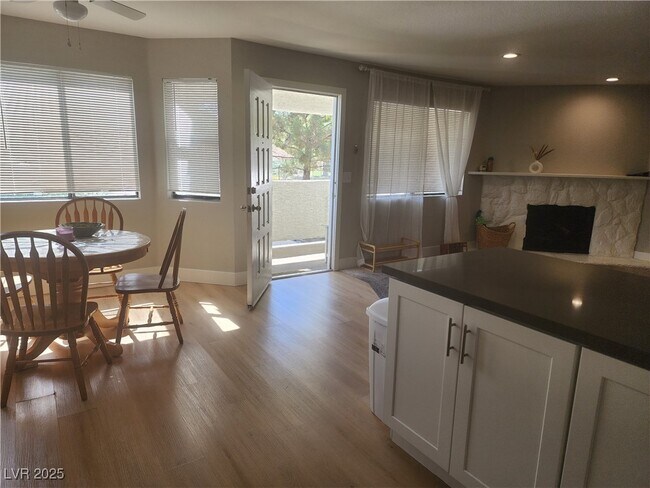 Building Photo - 8804 River Pines Ct