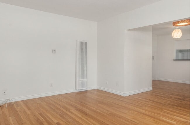 Building Photo - 2605 28th St