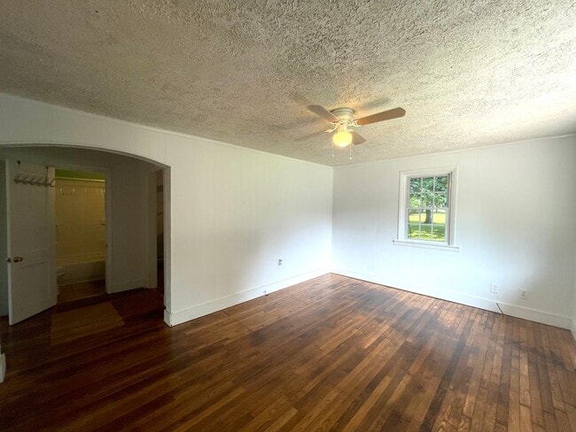Building Photo - 21608 Hudson St