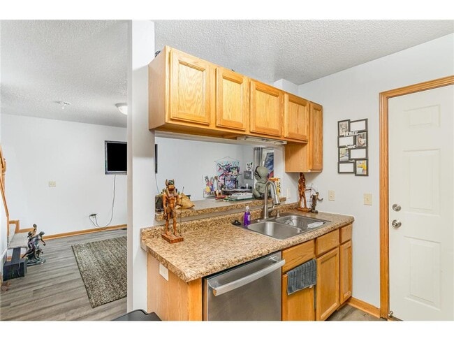 Building Photo - 14651 Evergreen Trail