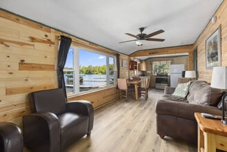 Building Photo - 40552 Mary Lake Rd