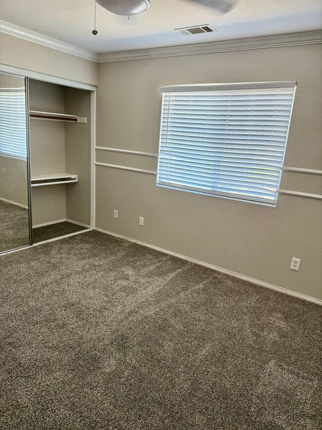 Building Photo - UPGRADED VICTORVILLE HOME