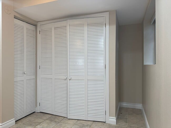 Building Photo - Beautiful Victoria Village Townhomes!