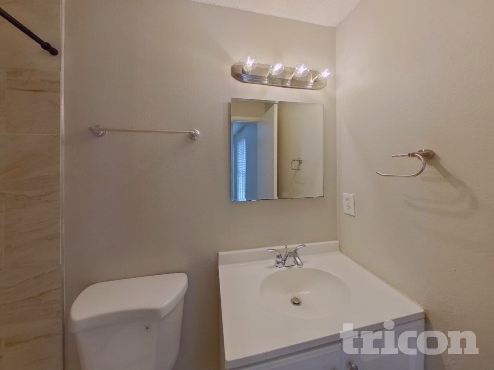 Building Photo - 2821 Honey Bear Ct