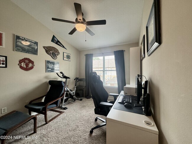Building Photo - 13497 Sunstone St