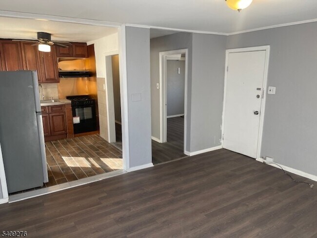 Building Photo - 1112 Rivington St