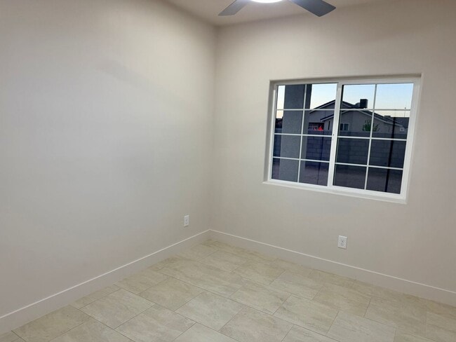 Building Photo - 4022 Eric Salazar Pl