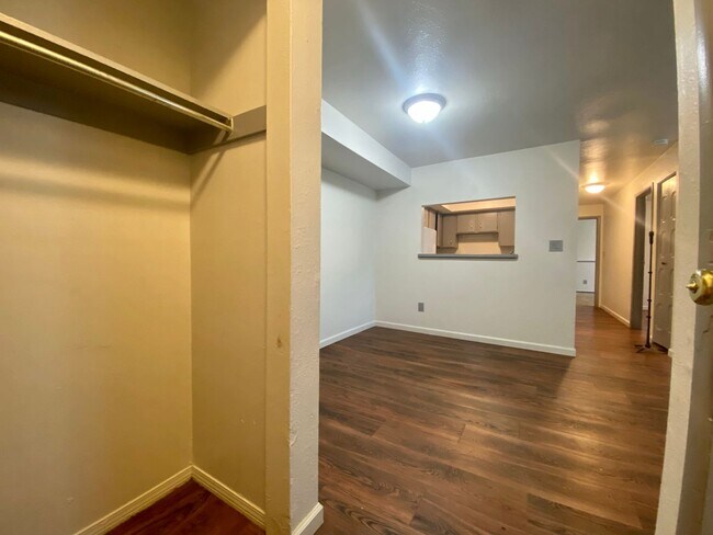 Building Photo - 4160 W 74th Ave
