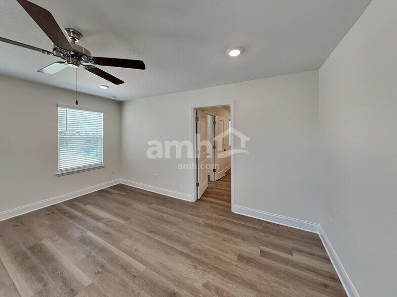 Building Photo - 2242 Dablon Ct