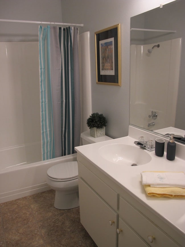 Building Photo - Casa Madrid Apartments