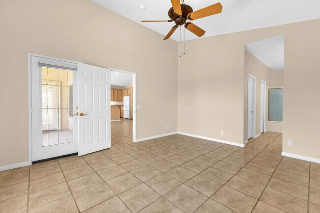 Building Photo - 79851 Carmel Valley Ave